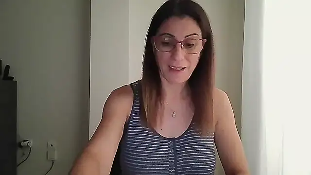 Sanada hot online show from September 26, 2025, 7:45 am