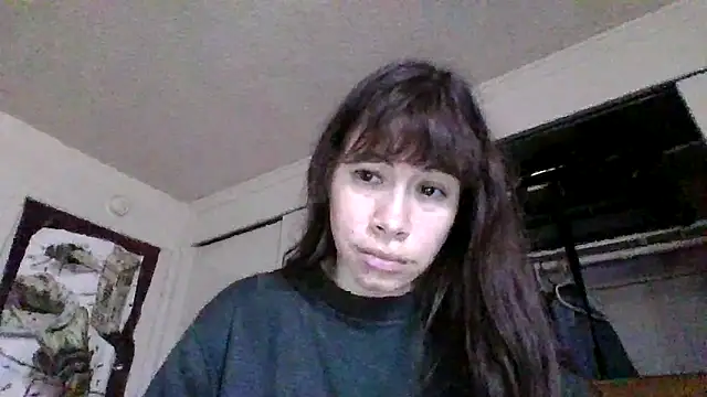 Snapshot of petitedoll29 chatting on December 1, 2024, 7:36 pm petitedoll29 online show from December 1, 2024, 7:36 pm