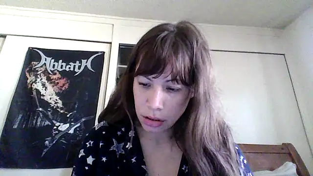 Snapshot of petitedoll29 chatting on December 5, 2024, 10:01 pm petitedoll29 online show from December 5, 2024, 10:01 pm