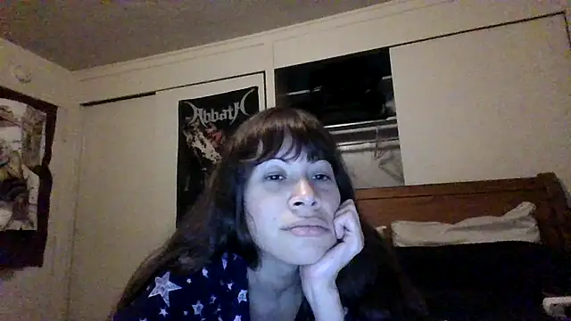 Snapshot of petitedoll29 chatting on December 6, 2024, 4:25 am petitedoll29 online show from December 6, 2024, 4:25 am