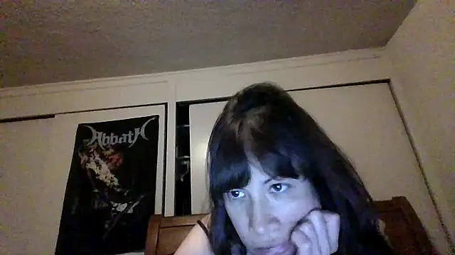 Snapshot of petitedoll29 chatting on December 8, 2024, 3:43 am petitedoll29 online show from December 8, 2024, 3:43 am