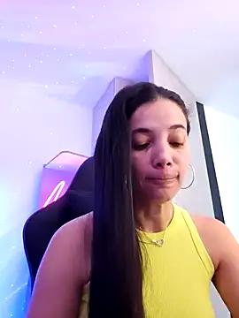 miaeyes online show from January 11, 2025, 1:22 pm