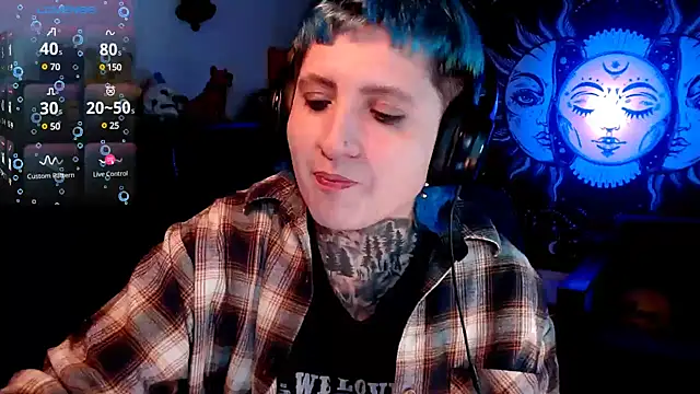 Marieblueeyes online show from March 14, 2025, 3:15 am