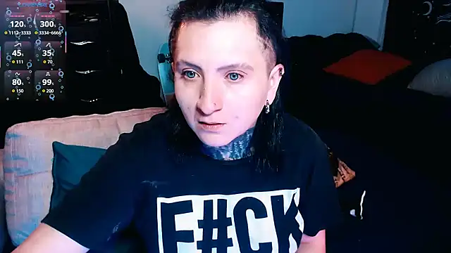 Marieblueeyes online show from September 22, 2025, 10:34 pm