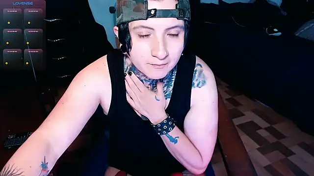 Marieblueeyes online show from October 15, 2025, 7:41 am