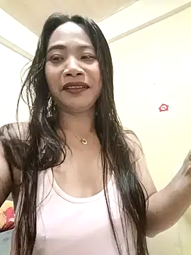 Snapshot of KinkyKit_May chatting on February 10, 2025, 1:44 pm KinkyKit May online show from February 10, 2025, 1:44 pm