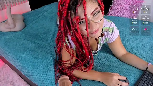 aly nucita  online show from December 17, 2024, 11:27 pm