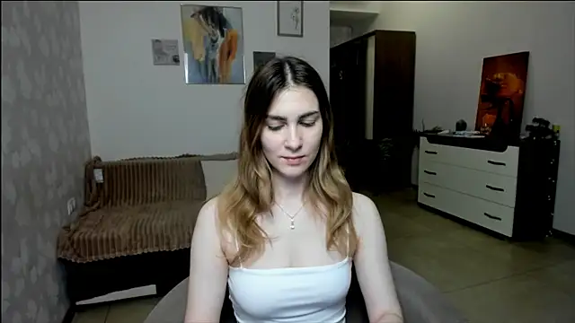 KaraWill online show from November 7, 2025, 8:09 pm