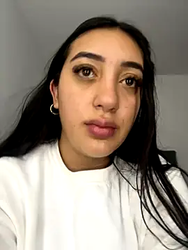 Hannahoff online show from November 30, 2025, 12:36 am