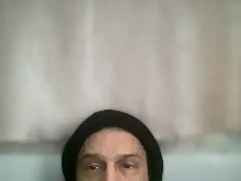 Snapshot of ALPHANDRE chatting on February 14, 2026, 6:43 am ALPHANDRE online show from February 14, 2026, 6:43 am