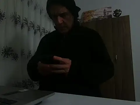 ALPHANDRE online show from March 28, 2026, 7:02 pm