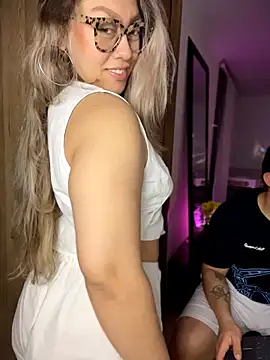 Im sophiie online show from March 27, 2026, 8:26 am