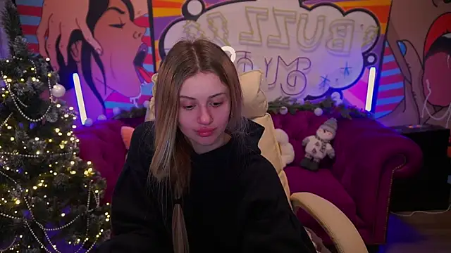 Snapshot of Lili_Danger chatting on December 28, 2024, 1:49 pm Lili Danger online show from December 28, 2024, 1:49 pm