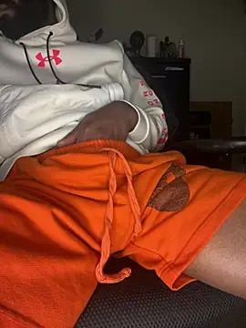 Snapshot of SlxmXBlxck chatting on February 12, 2025, 5:26 am SlxmXBlxck online show from February 12, 2025, 5:26 am