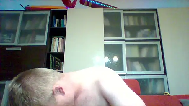 Matttthees online show from September 11, 2025, 7:14 pm