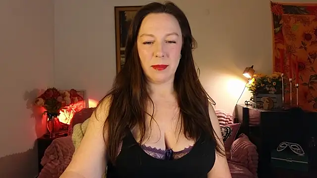 vanessawis  online show from March 30, 2026, 10:55 pm