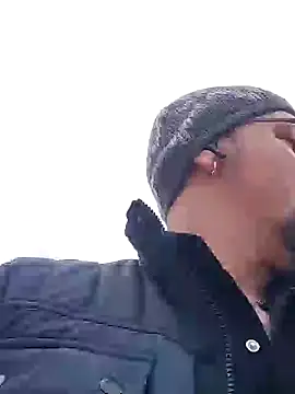 Snapshot of BuckWessle chatting on February 15, 2025, 8:22 am BuckWessle online show from February 15, 2025, 8:22 am