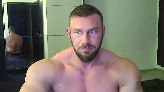 muscularkevin online show from January 11, 2026, 4:39 am