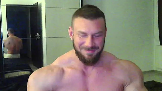 muscularkevin online show from March 18, 2026, 4:48 am