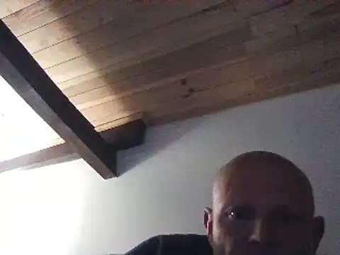 Snapshot of davigochi77bcn chatting on March 13, 2025, 9:48 pm davigochi77bcn online show from March 13, 2025, 9:48 pm