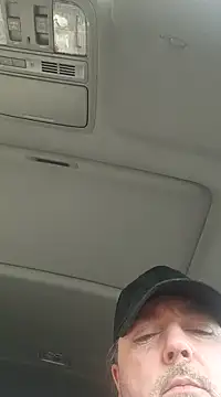 Hotredheadandtoungelasher online show from January 10, 2025, 6:49 pm