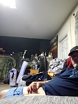 Hotredheadandtoungelasher online show from February 12, 2025, 9:33 pm