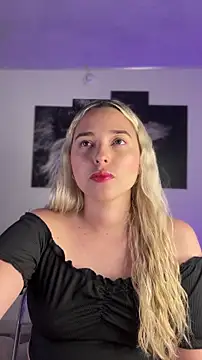 Irisweet  online show from November 19, 2025, 10:54 pm