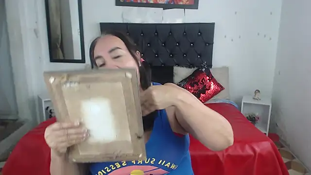 Sweetbigcatt online show from March 2, 2025, 4:10 pm