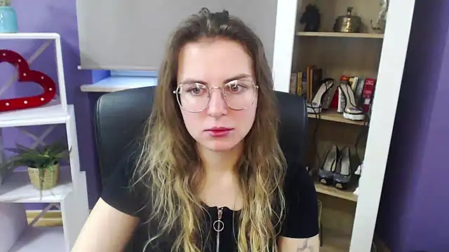 Zoey Erotic online show from January 10, 2025, 8:40 am