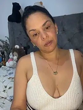 Kataliina online show from November 21, 2025, 12:54 am