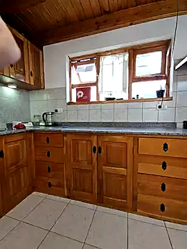 Elnonoykeila77 online show from December 19, 2024, 4:02 pm