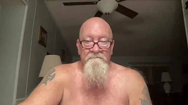 Snapshot of kcbace61760 chatting on September 26, 2025, 11:53 pm kcbace61760 online show from September 26, 2025, 11:53 pm