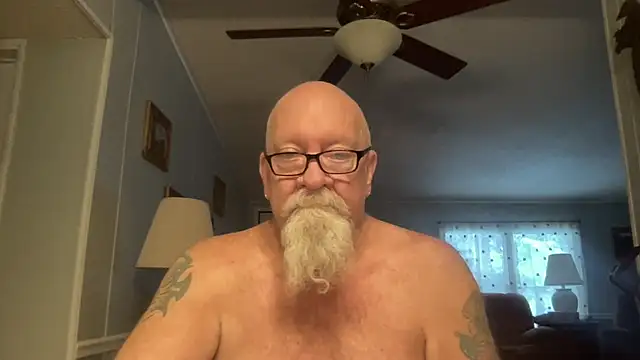 Snapshot of kcbace61760 chatting on December 15, 2025, 1:04 pm kcbace61760 online show from December 15, 2025, 1:04 pm