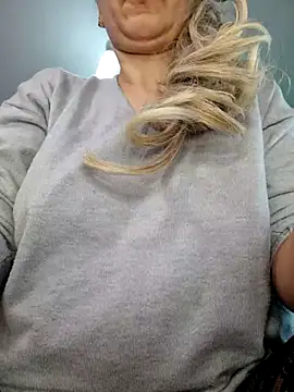 Pandora Vibes online show from February 5, 2025, 11:34 am