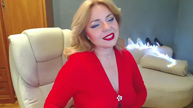 Cute sun online show from September 28, 2025, 3:39 pm