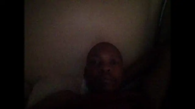 Snapshot of EarthyBull chatting on December 3, 2024, 5:09 am EarthyBull online show from December 3, 2024, 5:09 am