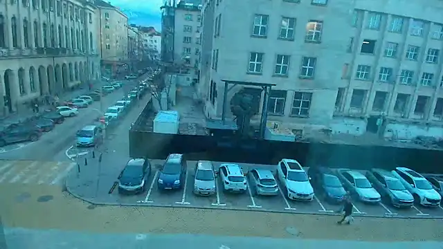 Roshana16 online show from February 8, 2026, 3:04 pm