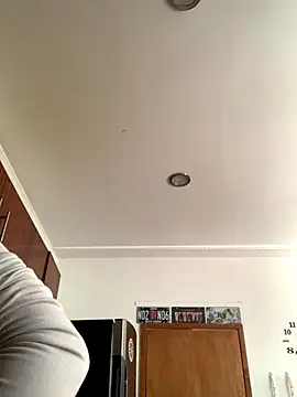 3littleschoolteens online show from November 12, 2025, 5:02 pm