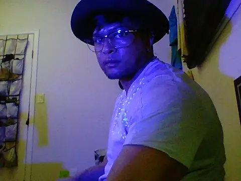 CleanGrey online show from February 18, 2026, 10:11 am