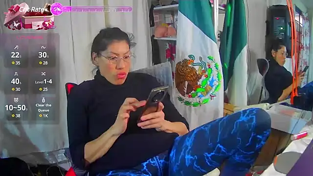 LaInsaciableIntensa online show from February 28, 2025, 11:23 pm