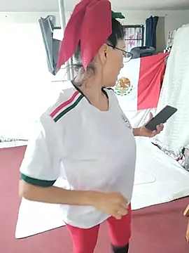 LaInsaciableIntensa online show from July 6, 2026, 2:25 pm