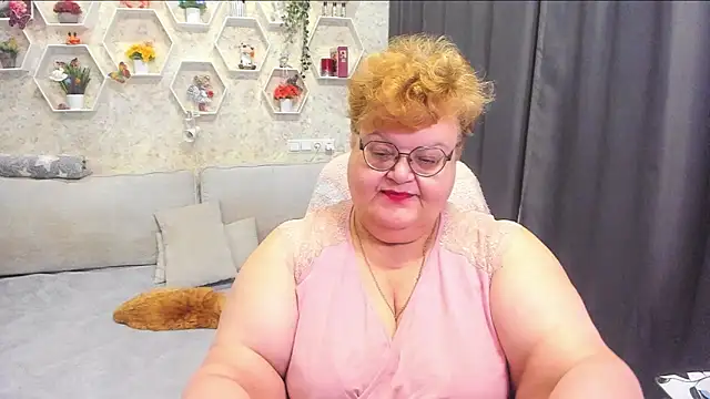  big love  online show from April 15, 2026, 7:58 pm