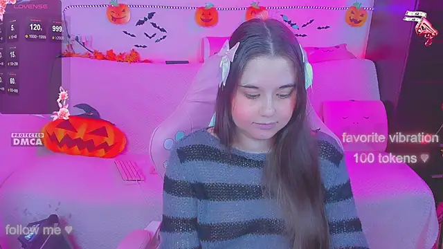 Lolisuccub online show from October 13, 2025, 6:52 pm