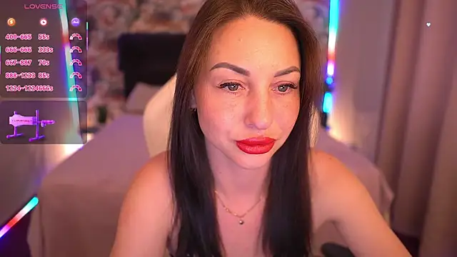 Snapshot of KristiiMax chatting on May 10, 2026, 9:36 am KristiiMax online show from May 10, 2026, 9:36 am