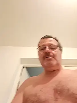 mike9473 online show from December 16, 2025, 6:57 pm