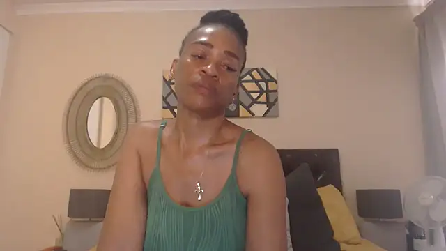 Creamyass22 online show from March 18, 2025, 2:37 pm