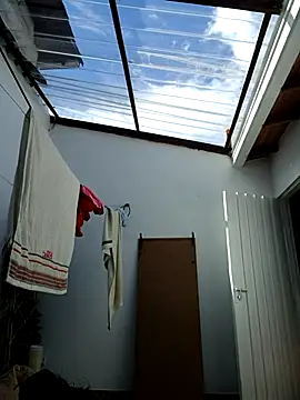 LunaZambrano online show from October 14, 2025, 2:29 pm