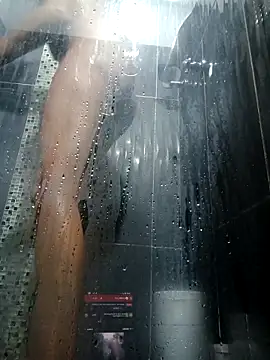 LunaZambrano online show from November 23, 2025, 8:08 pm