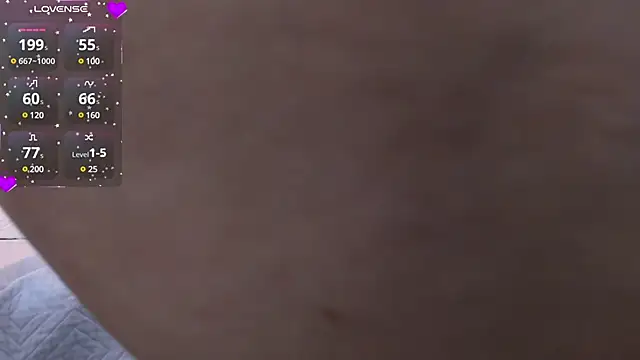 aisha vs online show from March 6, 2025, 3:02 pm