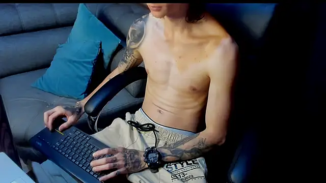 Dmtry6 online show from February 5, 2025, 12:49 pm